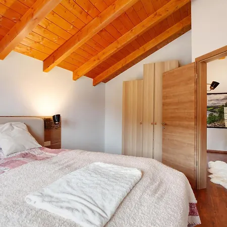 Dom wakacyjny Bergchalet 20 *